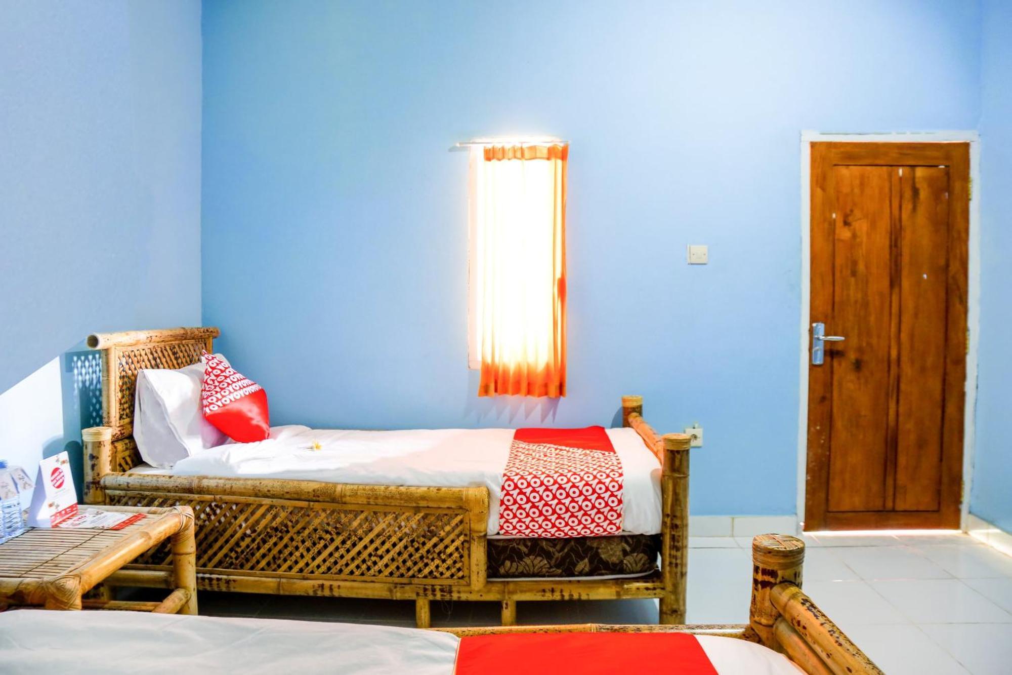 Oyo 1662 Zury Homestay Kuta  Eksteriør bilde